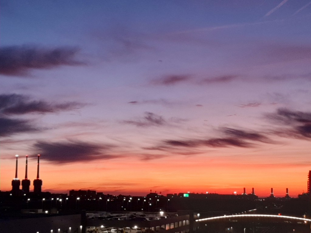 Foto: Amanecer - Sant Adrià de Besòs (Barcelona), España