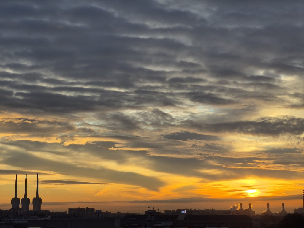 Foto: Amanecer - Sant Adrià de Besòs (Barcelona), España