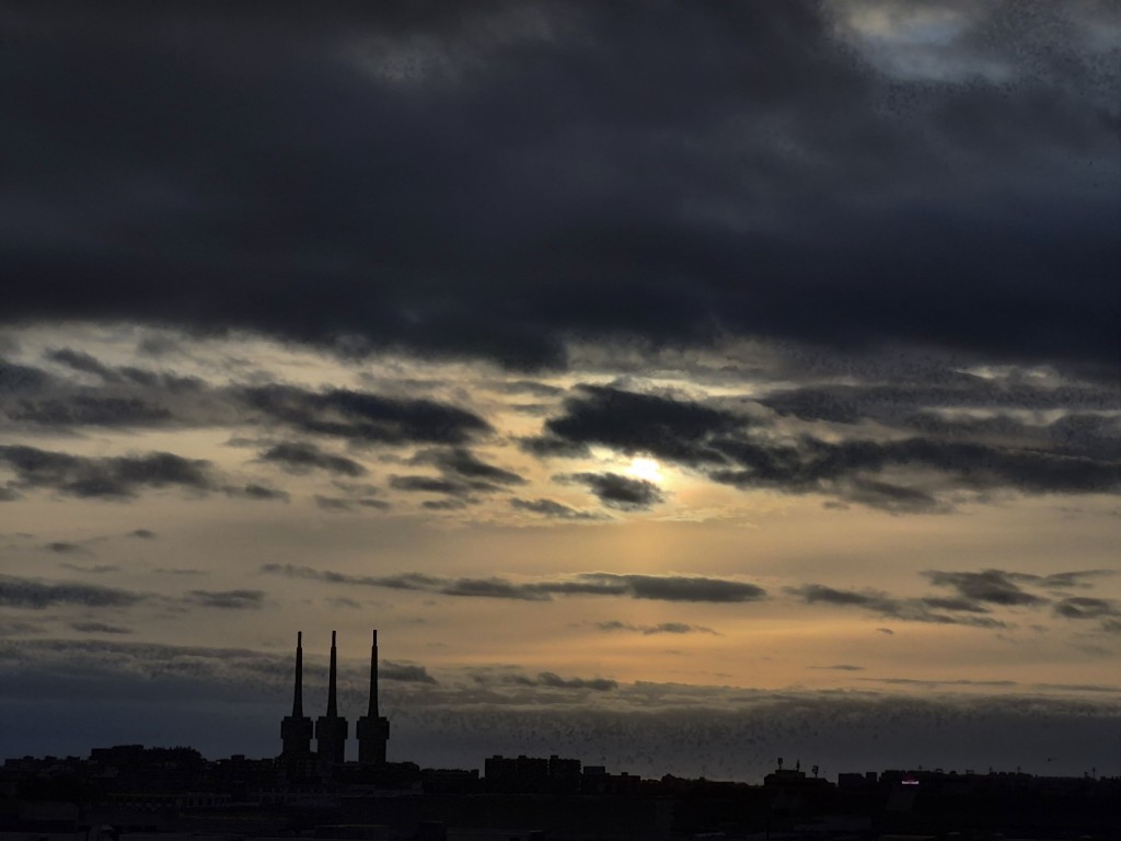 Foto: Amanecer - Sant Adrià de Besòs (Barcelona), España