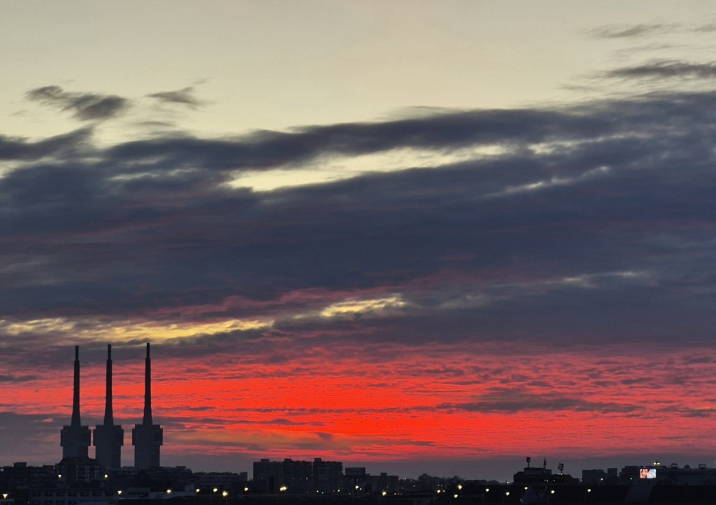 Foto: Amanecer - Sant Adrià de Besòs (Barcelona), España