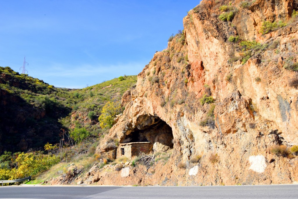 Foto: Cueva de Sortes - Orgiva (Granada), España