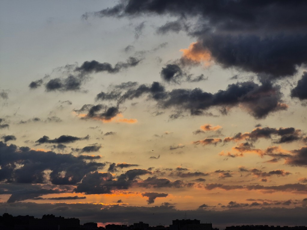 Foto: Amanecer - Sant Adrià de Besòs (Barcelona), España