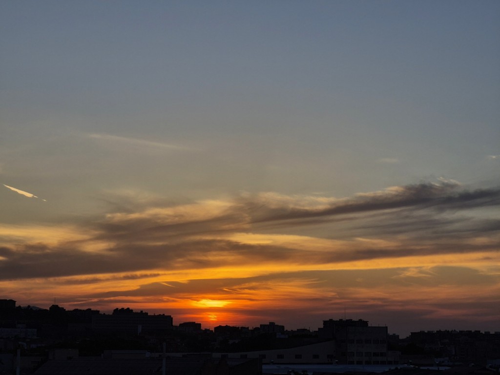 Foto: Amanecer - Sant Adrià de Besòs (Barcelona), España