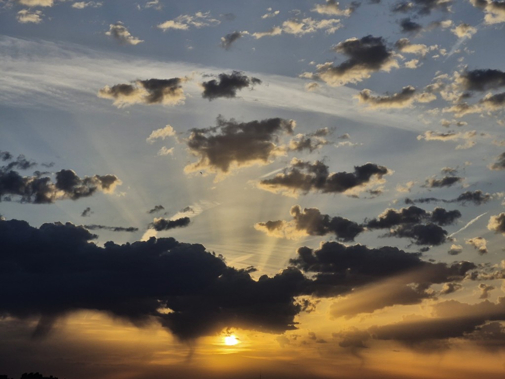 Foto: Amanecer - Sant Adrià de Besòs (Barcelona), España