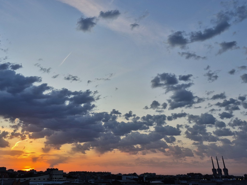 Foto: Amanecer - Sant Adrià de Besòs (Barcelona), España