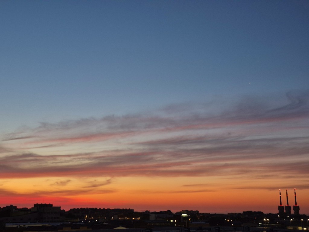 Foto: Amanecer - Sant Adrià de Besòs (Barcelona), España