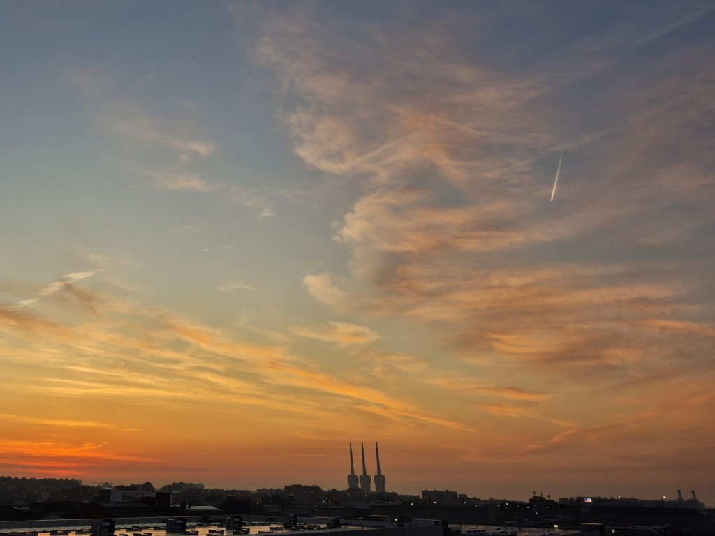 Foto: Amanecer - Sant Adrià de Besòs (Barcelona), España