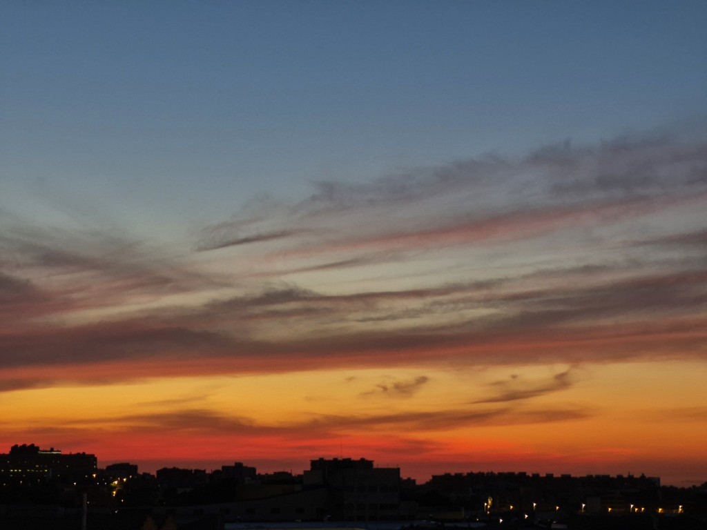 Foto: Amanecer - Sant Adrià de Besòs (Barcelona), España