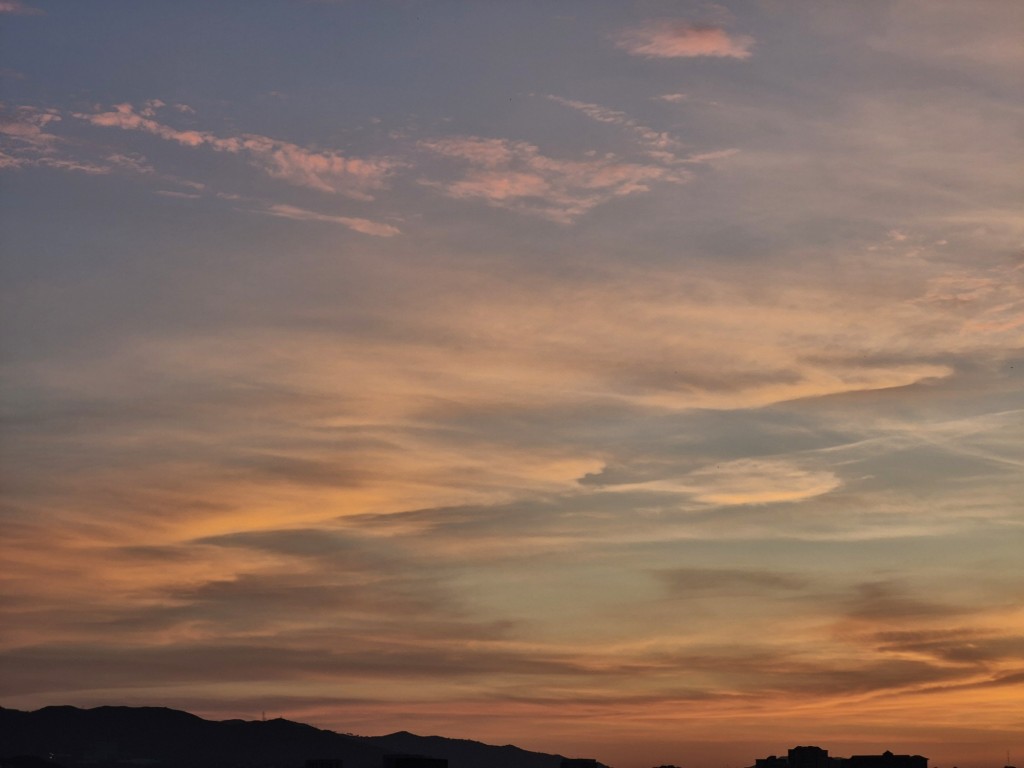 Foto: Amanecer - Sant Adrià de Besòs (Barcelona), España