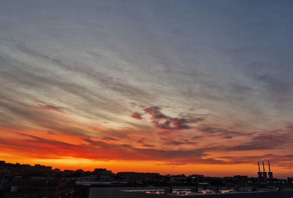Foto: Amanecer - Sant Adrià de Besòs (Barcelona), España