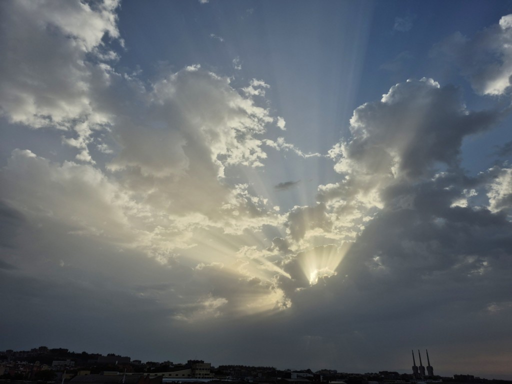 Foto: Amanecer - Sant Adrià de Besòs (Barcelona), España