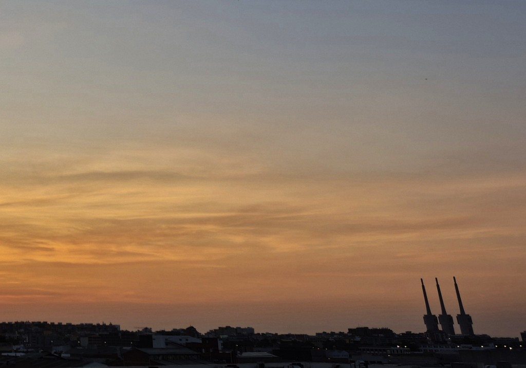 Foto: Amanecer - Sant Adrià de Besòs (Barcelona), España