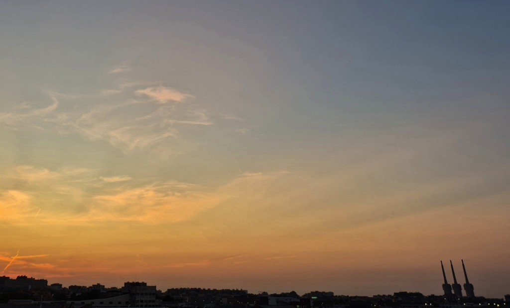 Foto: Amanecer - Sant Adrià de Besòs (Barcelona), España