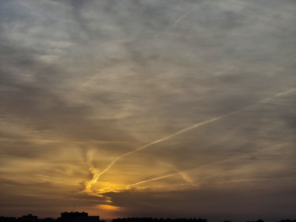 Foto: Amanecer - Sant Adrià de Besòs (Barcelona), España