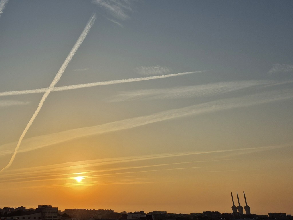 Foto: Amanecer - Sant Adrià de Besòs (Barcelona), España