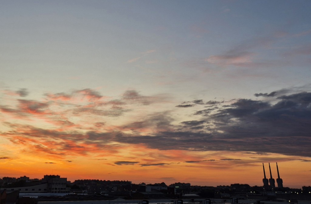 Foto: Amanecer - Sant Adrià de Besòs (Barcelona), España