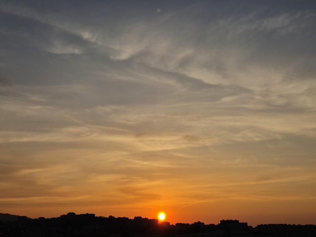 Foto: Amanecer - Sant Adrià de Besòs (Barcelona), España
