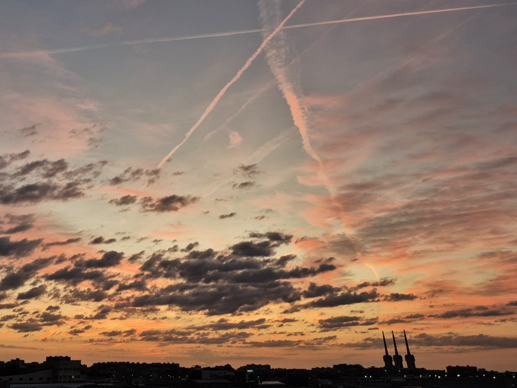 Foto: Amanecer - Sant Adrià de Besòs (Barcelona), España