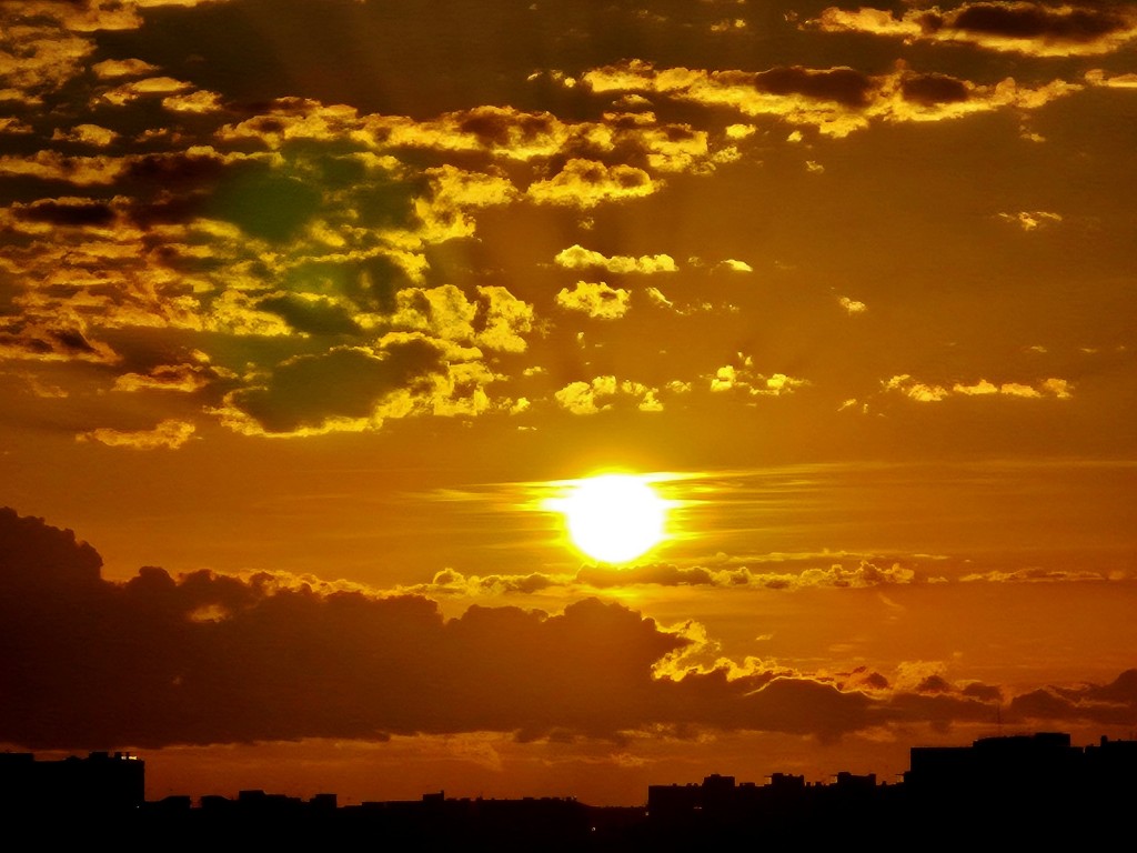 Foto: Amanecer - Sant Adrià de Besòs (Barcelona), España