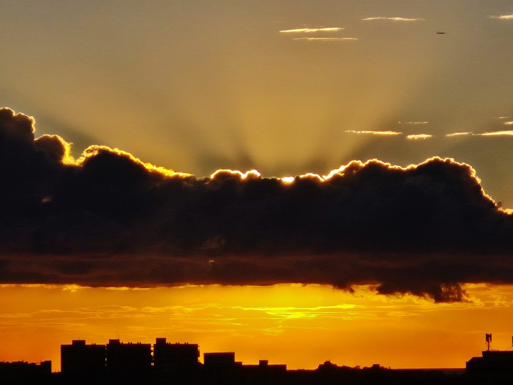 Foto: Amanecer - Sant Adrià de Besòs (Barcelona), España