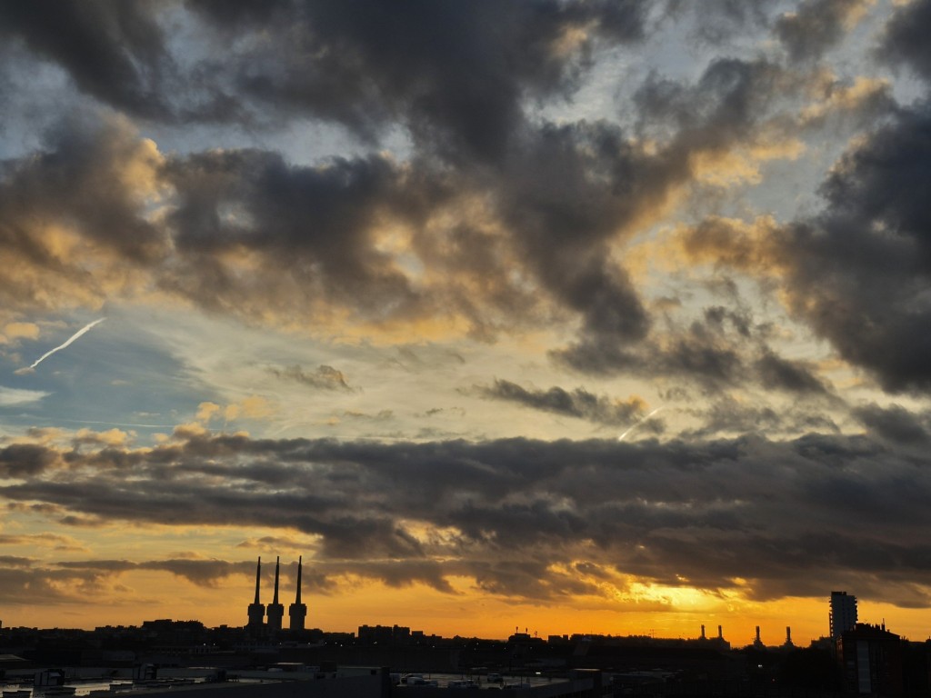 Foto: Amanecer - Sant Adrià de Besòs (Barcelona), España