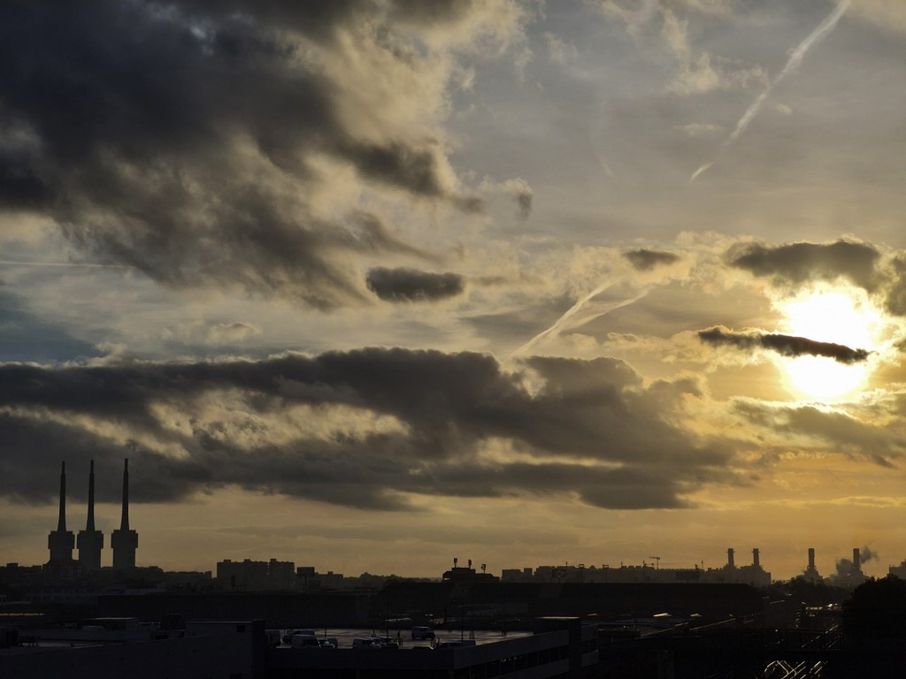 Foto: Amanecer - Sant Adrià de Besòs (Barcelona), España