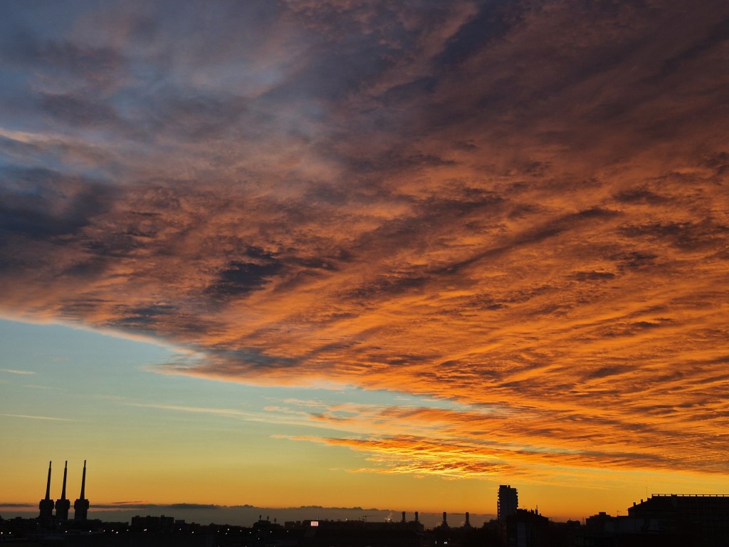 Foto: Amanecer - Sant Adrià de Besòs (Barcelona), España