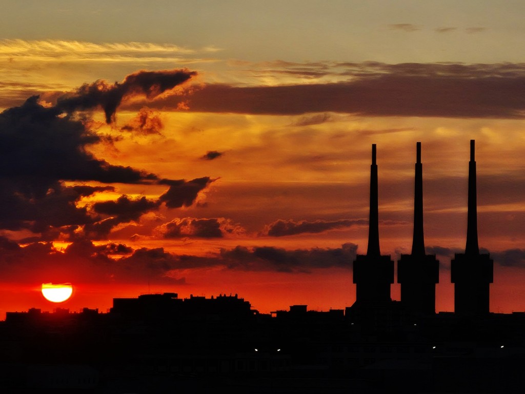 Foto: Amanecer - Sant Adrià de Besòs (Barcelona), España