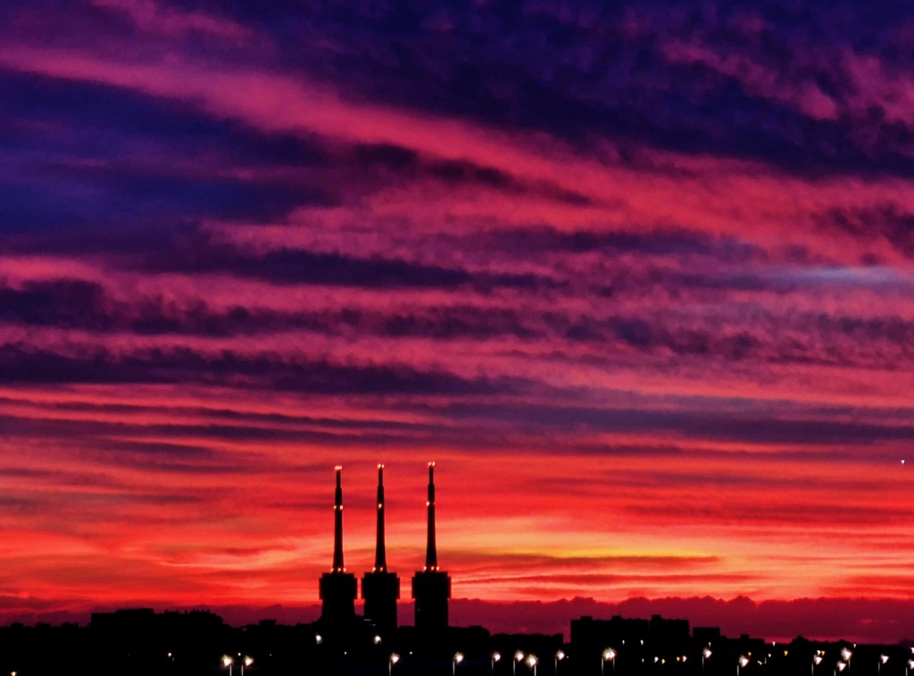 Foto: Amanecer - Sant Adrià de Besòs (Barcelona), España