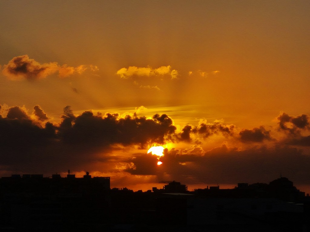 Foto: Amanecer - Sant Adrià de Besòs (Barcelona), España