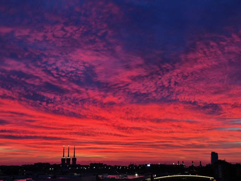 Foto: Amanecer - Sant Adrià de Besòs (Barcelona), España