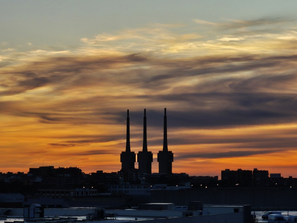 Foto: Amanecer - Sant Adrià de Besòs (Barcelona), España