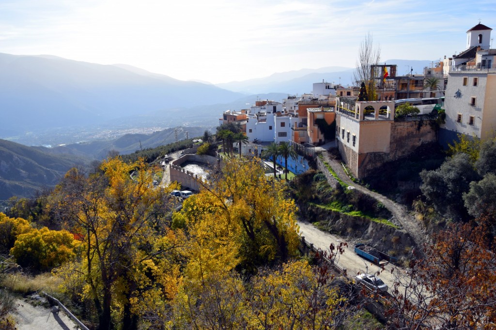Foto: Desde el paseo los Peques el Valle del Guadalfeo - Soportujar (Granada), España
