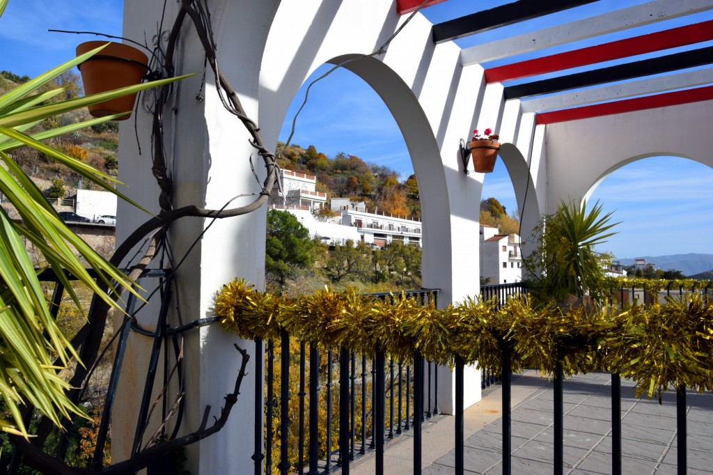Foto: En este mirador anualmente se celebra la Feria del embrujo - Soportujar (Granada), España