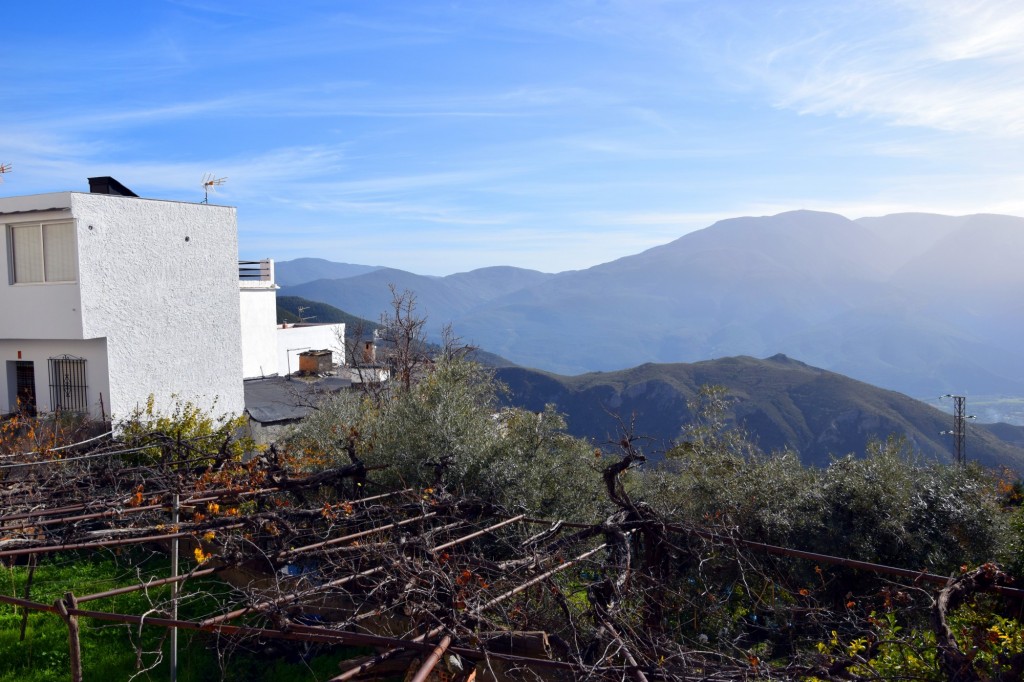 Foto: Vistas a la Sierra Luján - Soportujar (Granada), España