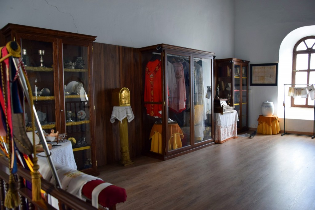 Foto: Pequeño museo en el espacio del coro - Soportujar (Granada), España