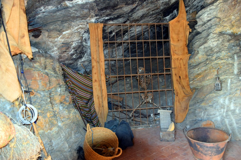 Foto: Esqueleto - Soportujar (Granada), España