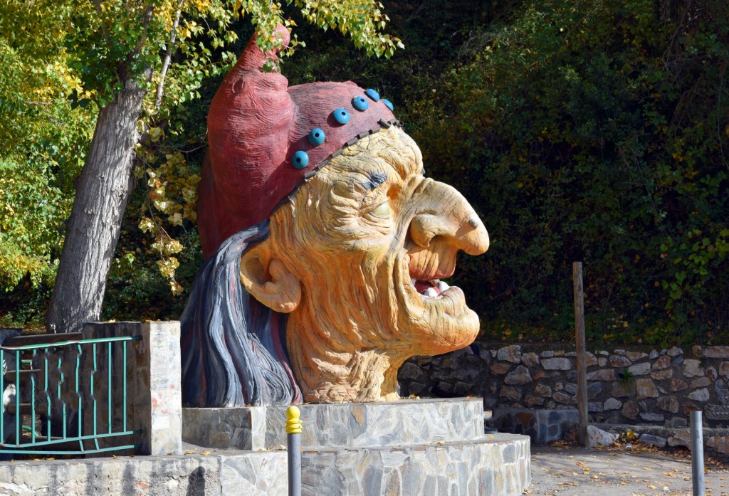 Foto: La Bruja Baba Yaga - Soportujar (Granada), España