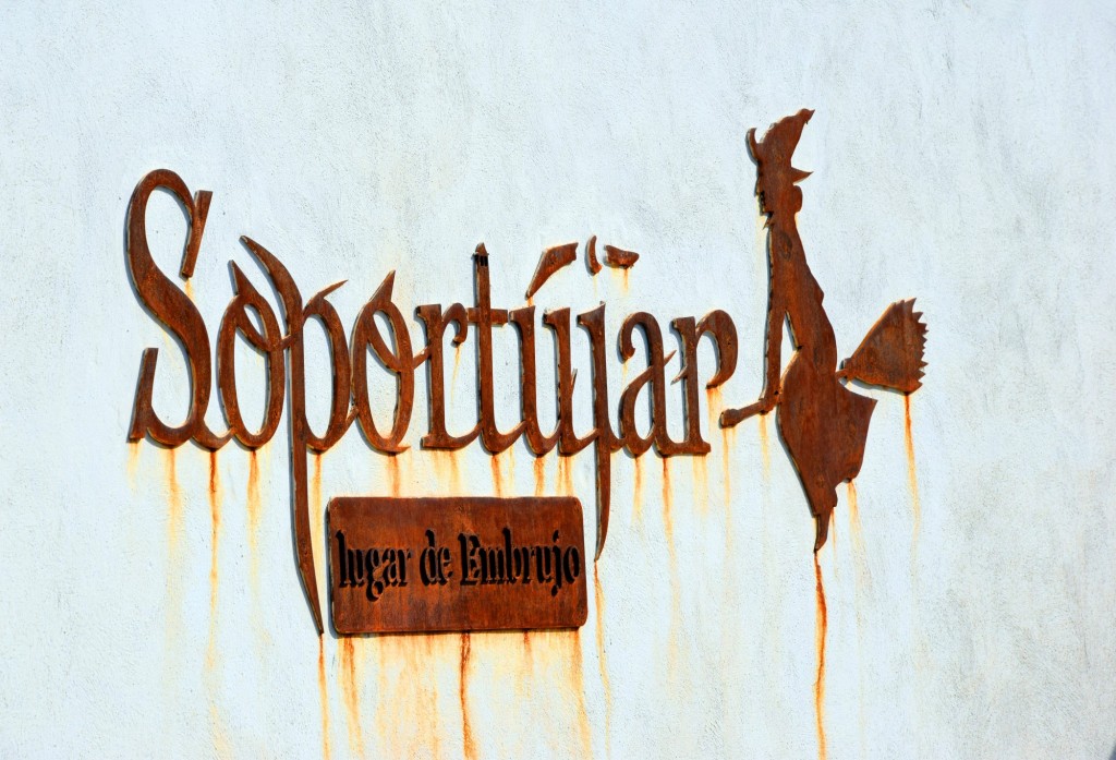 Foto: Pueblo lugar de embrujo - Soportujar (Granada), España