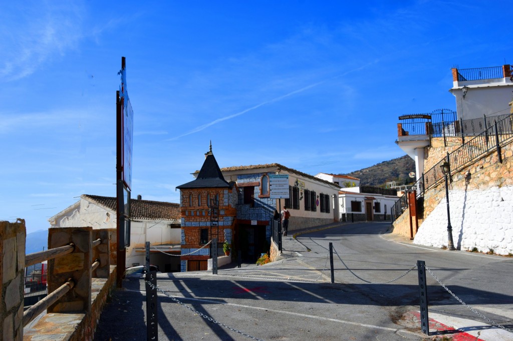 Foto: Llegada al pueblo - Soportujar (Granada), España