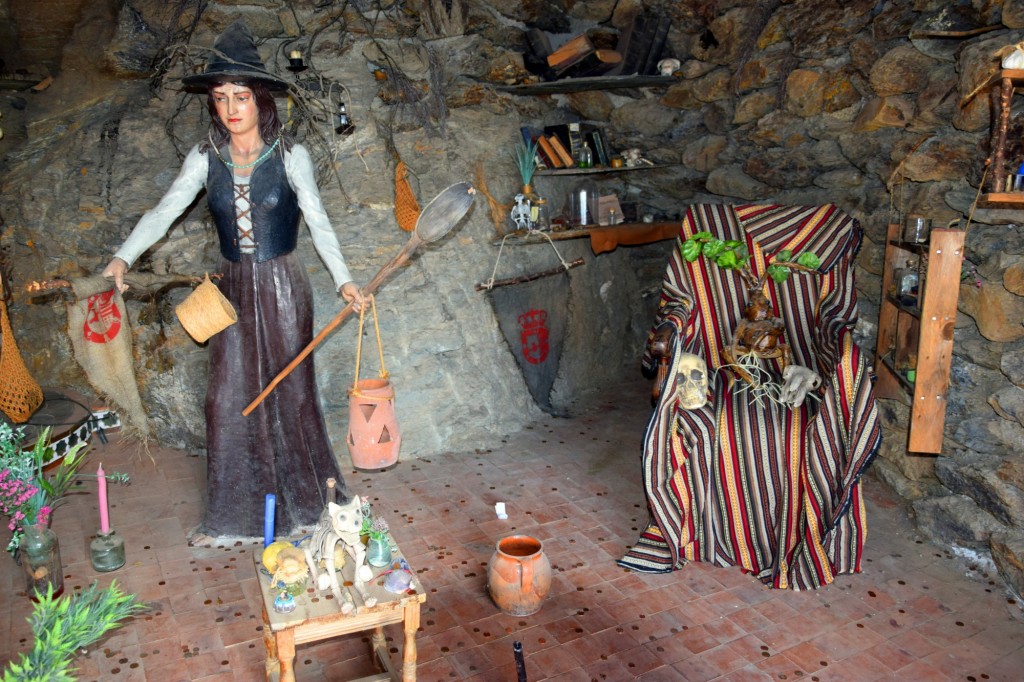 Foto: Una de las atracciones más antiguas del año 2012 - Soportujar (Granada), España