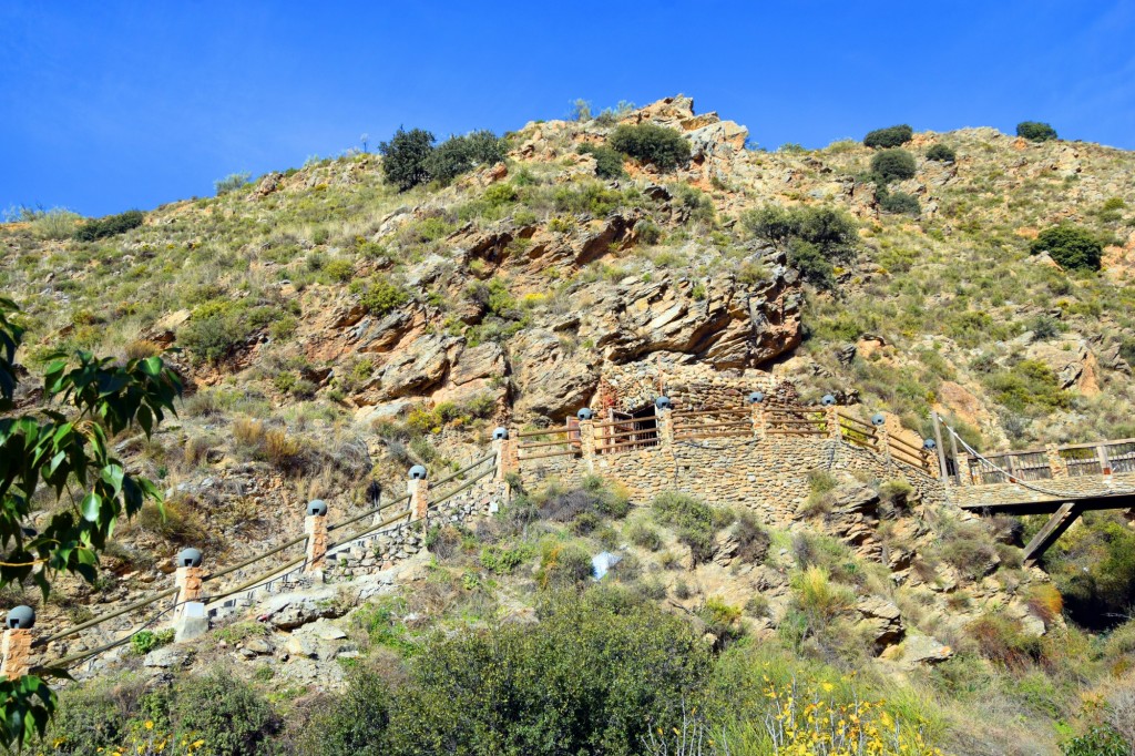 Foto: Ladera de la cueva - Soportujar (Granada), España