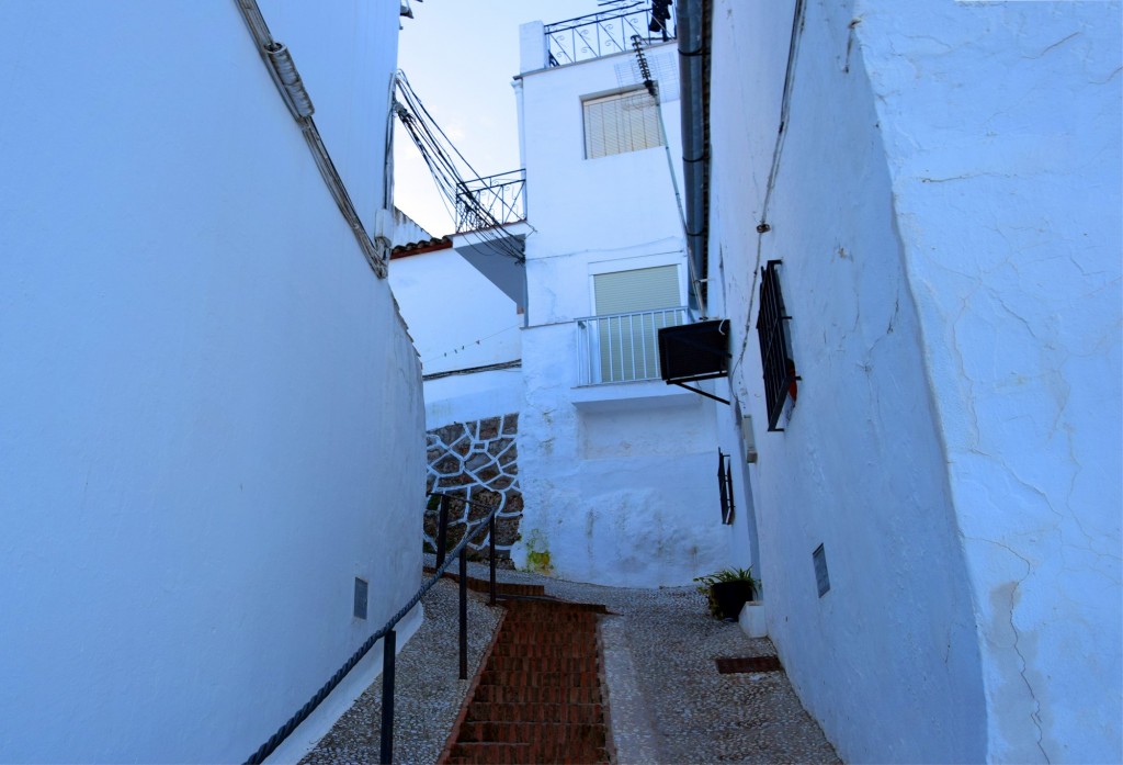 Foto: Calle Barrio Alto - Benaoján (Málaga), España