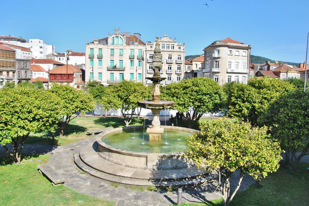 Foto: Vista de la ciudad - Pontevedra (Galicia), España