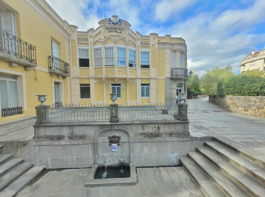 Foto: Fuente termal - Caldas de Reis (Pontevedra), España