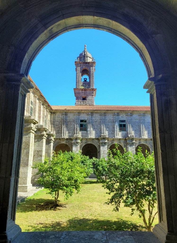 Foto: Monasterio de Santa María - Armenteira (Pontevedra), España