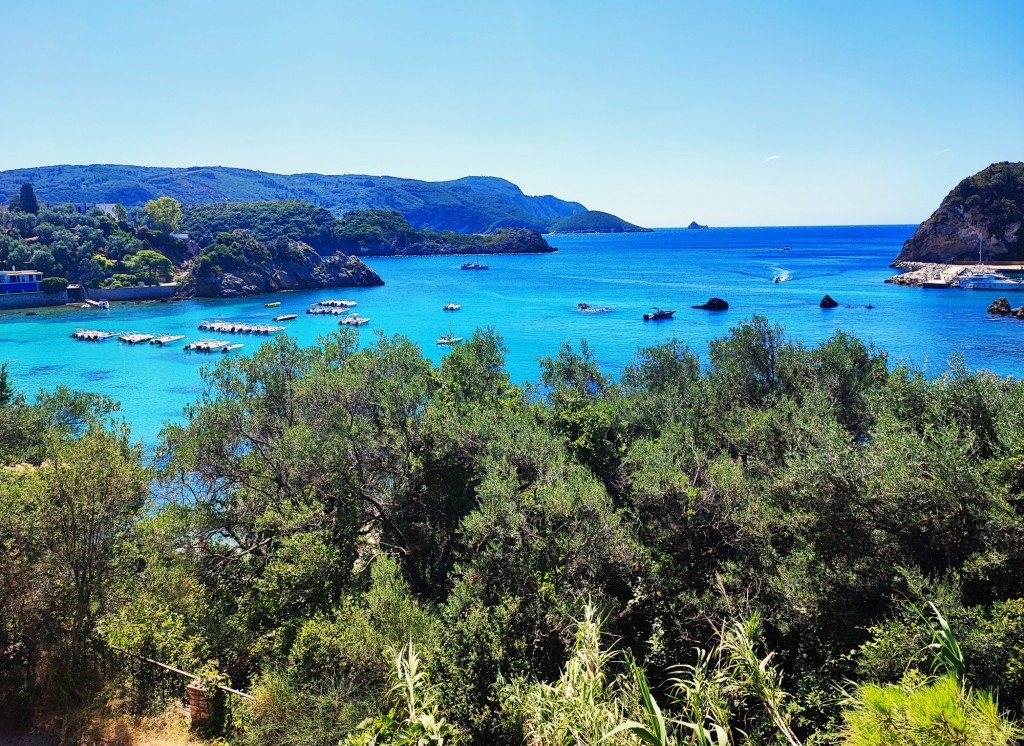 Foto: Palaiokastritsa - Παλαιοκαστρίτσα (Ionian Islands), Grecia