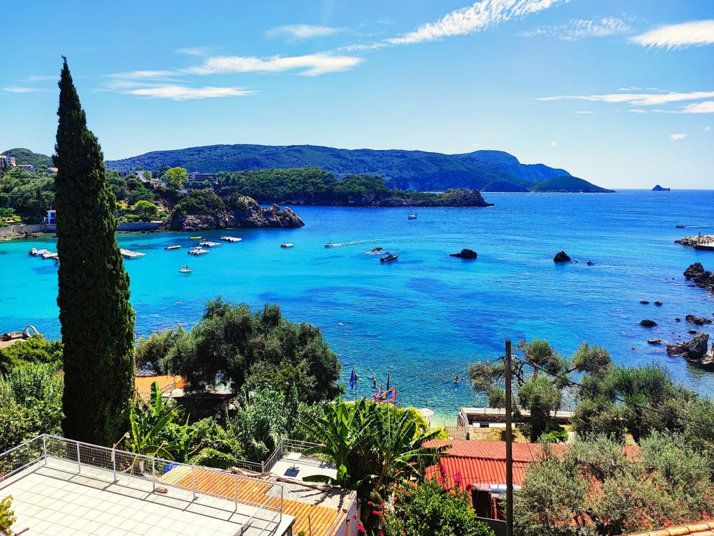 Foto: Palaiokastritsa - Παλαιοκαστρίτσα (Ionian Islands), Grecia