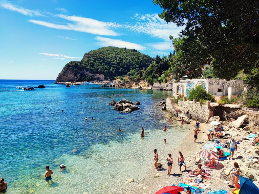 Foto: Palaiokastritsa - Παλαιοκαστρίτσα (Ionian Islands), Grecia