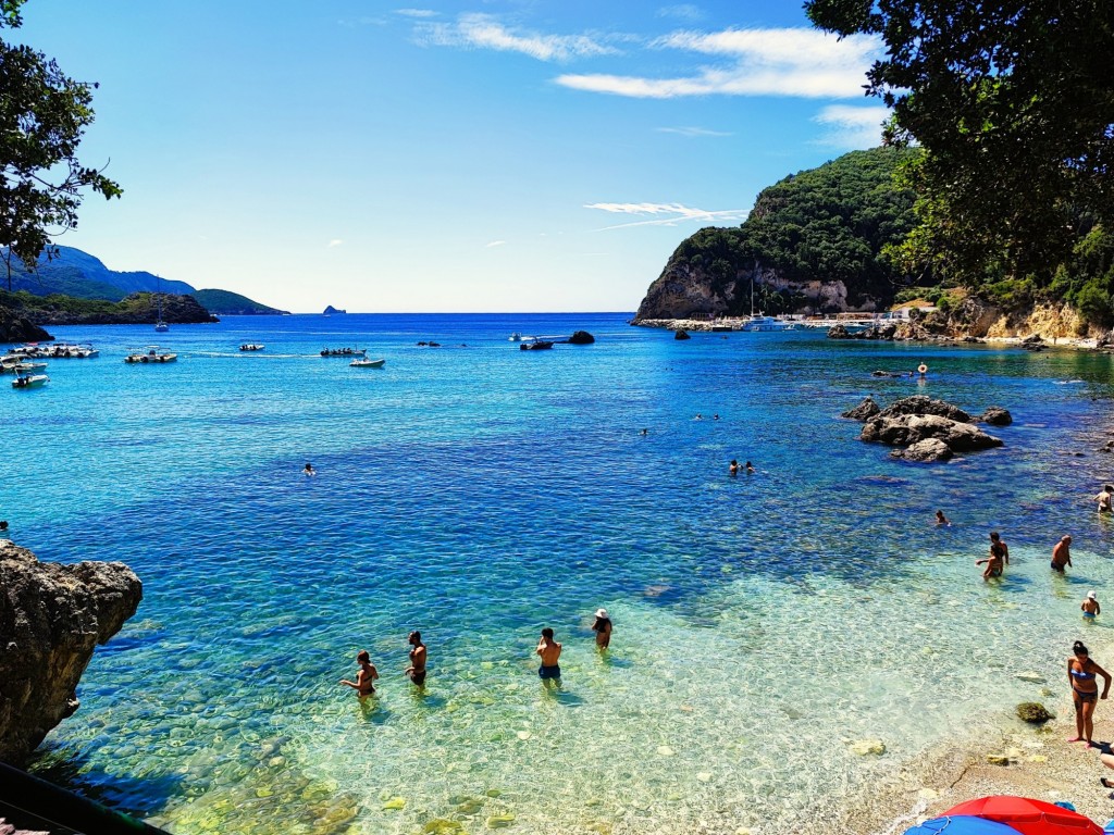 Foto: Palaiokastritsa - Παλαιοκαστρίτσα (Ionian Islands), Grecia